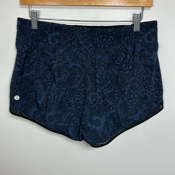 Lululemon Miles‎ Ahead Short 2.5" Nouveau Mach Blue Black 8 - Picture 7 of 9